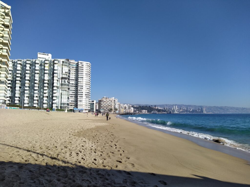 Sandy beach at Vina del Mar